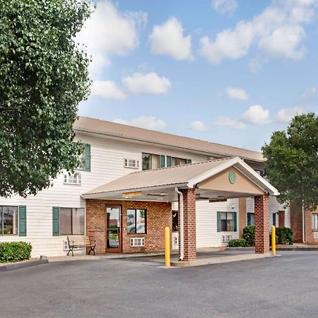 Hotel Super 8 By Wyndham West Memphis Exterior foto